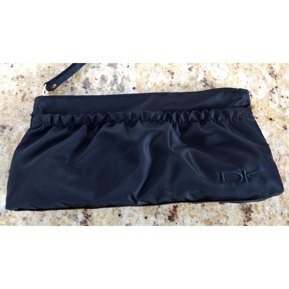 Donna Karan DK Cosmetics Black Zippered Makeup Toiletry Travel‎ Bag Wristlet NEW